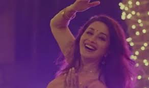 Madhuri dixit's movies in the last few years include total dhamaal and kalank. Bucket List Song Houn Jau Dya Madhuri Dixit Nene S Dance To The Upbeat Song Will Make You Watch It On Loop India Com