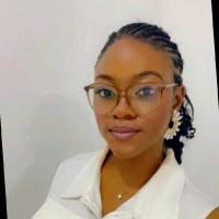 Serena Ing's Instagram, Twitter & Facebook