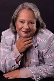 Hello "Difference Maker's" 😍 Welcome to a brand new month filled with new  beginnings 😍🙌🙌🙌 Each month K'❤️ selects a "Difference Marker" of the  month to show our appreciation for all the