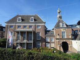 til (listen)) is a municipality and a town in the middle of the netherlands. Die Top 10 Aktivitaten Nahe Hotel Tiel Tripadvisor