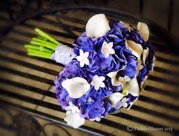 Roses spray roses calla lilies hydrangea gerbera carnations baby's breath orchids peonies chrysanthemums sunflowers acacia. Wedding Bouquets Vickies Flowers Brighton Colorado Florist