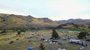 Nightly rate based on last price paid. Fly Over Of Priest Hole Near Painted Hills Oregon August 2017 Youtube