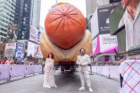 Happy 4th of July from Times Square! 🇺🇸 Presented by Times ...