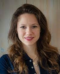 Alicia Schenk's Instagram, Twitter & Facebook