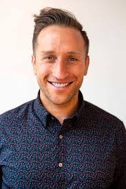 Carl Fine's Instagram, Twitter & Facebook