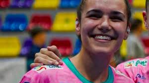 Elba Álvarez recibe la llamada de las "Guerreras" y María Prieto O'Mullony  se queda fuera