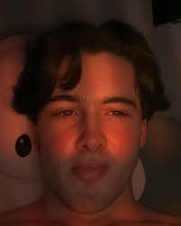 Ash Newnham (@ash_newnham_official) • Instagram photos and videos