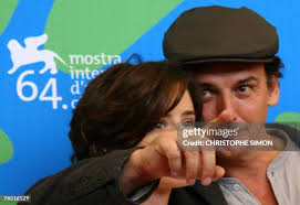 54 fotos e imágenes de alta resolución de En La Ciudad De Sylvia