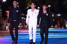 Hi hi bye bye ezlynn. Faradhiya Mp3