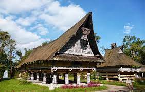 Rumah adat suku batak mempunyai nama yakni rumah bolon. Rumah Adat Sumatera Utara Rumah Bolon Sakti Desain