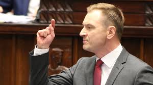 Sławomir nitras besuchte eine mittelschule in koszalin. Nitras Odpowiada Terleckiemu Wicemarszalek Nazwal Go Pajacem