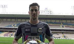 He appeared in 23 league matches during the campaign , which ended in relegation. Helton Leite Ja So Depende De Detalhes Para Ser Reforco Do Benfica Maisfutebol