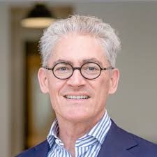 Anyone who cares about animals should read the following story (in German)  involving friends of ours who lost their 9-month old dog yesterday. In  panic because of fireworks, the dog ran and