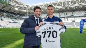 2021 portugal #7 cristiano ronaldo soccer jersey home c ronaldo football shirt ideallife2020 4.5 out of 5 stars (106) $ 57.43 free. Italia Juventus Present Cristiano Ronaldo With G O A T Shirt As Com