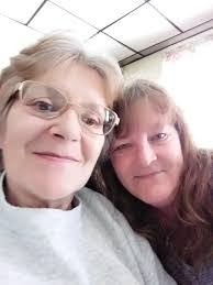 Cynthia Lefebvre's Instagram, Twitter & Facebook