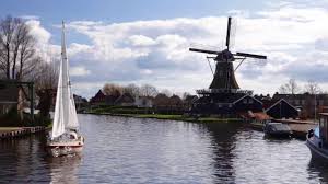 Charter boat for weddings, receptions, corporate & tour groups. Boating Holidays In Holland Joan Vendrell Le Boat Australia Youtube