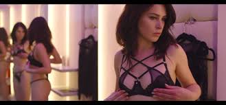 Massimo is a member of the sicilian mafia family and laura is a sales director. 365 Days 2020 Full Movie Streaming English Subb