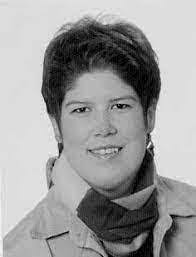 Edith Bastien's Instagram, Twitter & Facebook