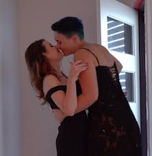 Kitthebeefcake 💙 top 0.08% on X: Can you believe this absolutely gorgeous  human, @JadeBlairxox, let me use a strap-on with her for the very first  time?? You should watch it :) comes