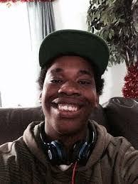 Antoine Howell's Instagram, Twitter & Facebook