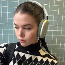 Ellery Hall (@elleryhall) • Fotos y vídeos de Instagram