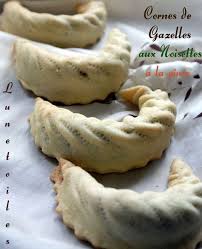 Gateau Algerien Corne De Gazelle Amour De Cuisine Recette Corne De Gazelle Gateau Algerien Alimentation
