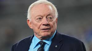 Ex-Cowboys Emmitt Smith Rips Jerry Jones, Players: 'No Honor'