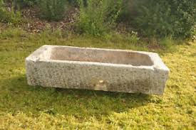 Dieser kleine garten steinbrunnen schlägt die brücke zwischen beruhigender harmonie und sprudelnder lebendigkeit in ihrem garten. Naturstein Kalkstein Trog Steintrog Garten Steinbrunnen Wassertrog Pflanztrog Ebay