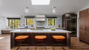 Is there a white product available in jeff lewis tile? Photos Flipping Out Star Jeff Lewis Lists Beverly Hills Area Flip