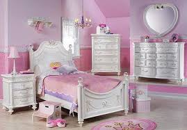 Spectacular Design Extraordinary Small Bedroom Decorating Ideas In Girl Bedroom Designs Girl Bedroom Ideas For Girl Bedroom Decor Small Bedroom Decor Girl Room