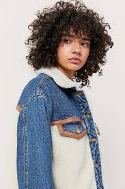Bdg Cozy Denim Sherpa Trucker Jacket Urban Outfitters Denim Women S Coats Jackets Jackets