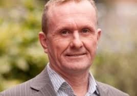 Peter Lewis, Chief executive