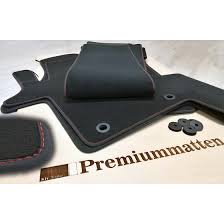 Wir bieten dir busequipment und campingzubehör, das uns im praxistest überzeugt hat. Innenraum Teppich Vw T6 Multivan Komplett Schwarz Rot