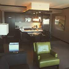 2 bedroom hospitality suite with 2 king bedrooms, 2 and a half bathrooms, dedicated concierge line, dining table for four, a guest powder room, safe, oven and microwave. Hospitality Suite Picture Of Vdara Hotel Spa At Aria Las Vegas Tripadvisor