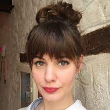 It is however not ideal for the professional look since it cannot all be swept up in a clean bun. Best 35 Top Knot Bun Ideas On Therighthairstyles