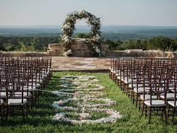 27 Swoon Worthy Garden Wedding Ideas In 2020 Outdoor Wedding Garden Weddings Ceremony Garden Wedding