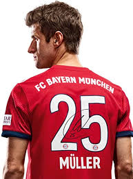 Digital artist specialising in cgi, matte painting, retouching, postproduction and illustration. Fc Bayern Munchen Trikot Home Kinder Thomas Muller Ruckennummer Unterschriften Flock Grosse 140 Amazon De Bekleidung