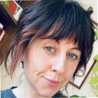 Amber Vallee's Instagram, Twitter & Facebook