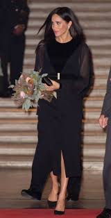 Meghan Duchess Of Sussex Opens Oceania At Royal Academy Of Arts On Meghan Markle Style Prince Harry And Megan Royal Fashion