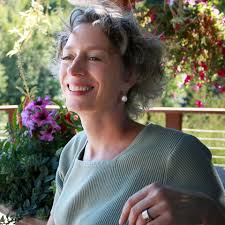 Kate Pepper and Kaitlyn Gallagher Read at the MINE