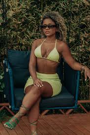 Izadora Lina - Free nude pics, galleries & more at Babepedia