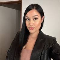 Linda Garnica's Instagram, Twitter & Facebook