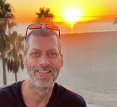 We are deeply saddened to share the passing of David Reed, a cherished  member of our stomach cancer community. David bravely shared his journey to  our 30 Stories in 30 Days campaign.