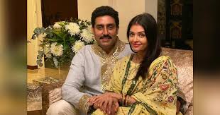 Check spelling or type a new query. Aishwarya Rai Bachchan Gives A Glimpse Of Her Wedding Anniversary Celebration With Abhishek Bachchan Daughter Aaradhya Asume Tech
