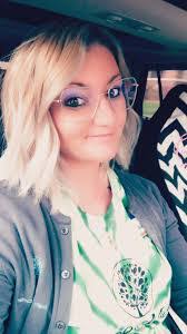 Elizabeth Serafin's Instagram, Twitter & Facebook