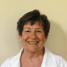 Phyllis Voss's Instagram, Twitter & Facebook