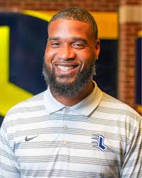 A brother and sister team from Lausanne were honored