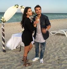 Check spelling or type a new query. Mutu S A CÄƒsÄƒtorit A Treia OarÄƒ Fotbalistul È™i Sandra Bachici Au Devenit SoÈ› È™i SoÈ›ie In Cuba Savurez Noaptea Cu Superba Mea NevastÄƒ Libertatea