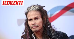 Steven Tyleria syytetään alaikäisen seksuaalisesta hyväksikäytöstä