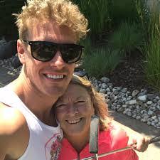 Brandy Hoyle's Instagram, Twitter & Facebook